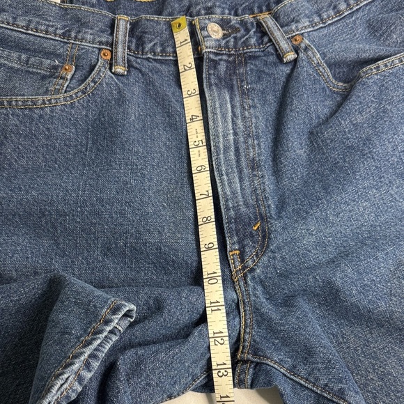 Levi's Classic Blue Jean Shorts - Picture 3 of 6